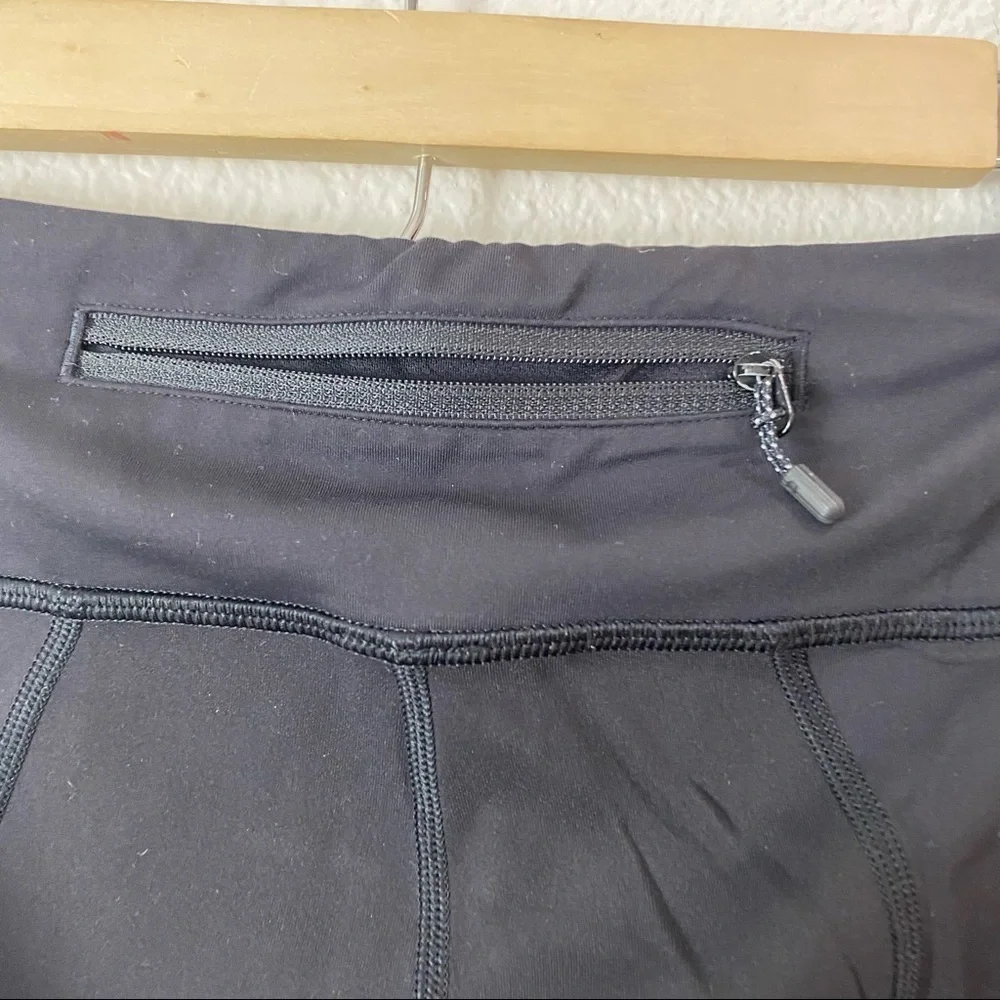 Lululemon- Black Inspire Crop Size 4